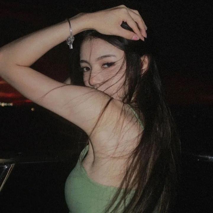 粉红蝴蝶