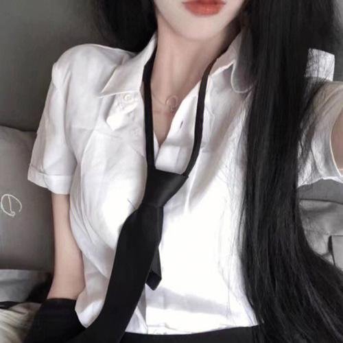 漆黑塔林
